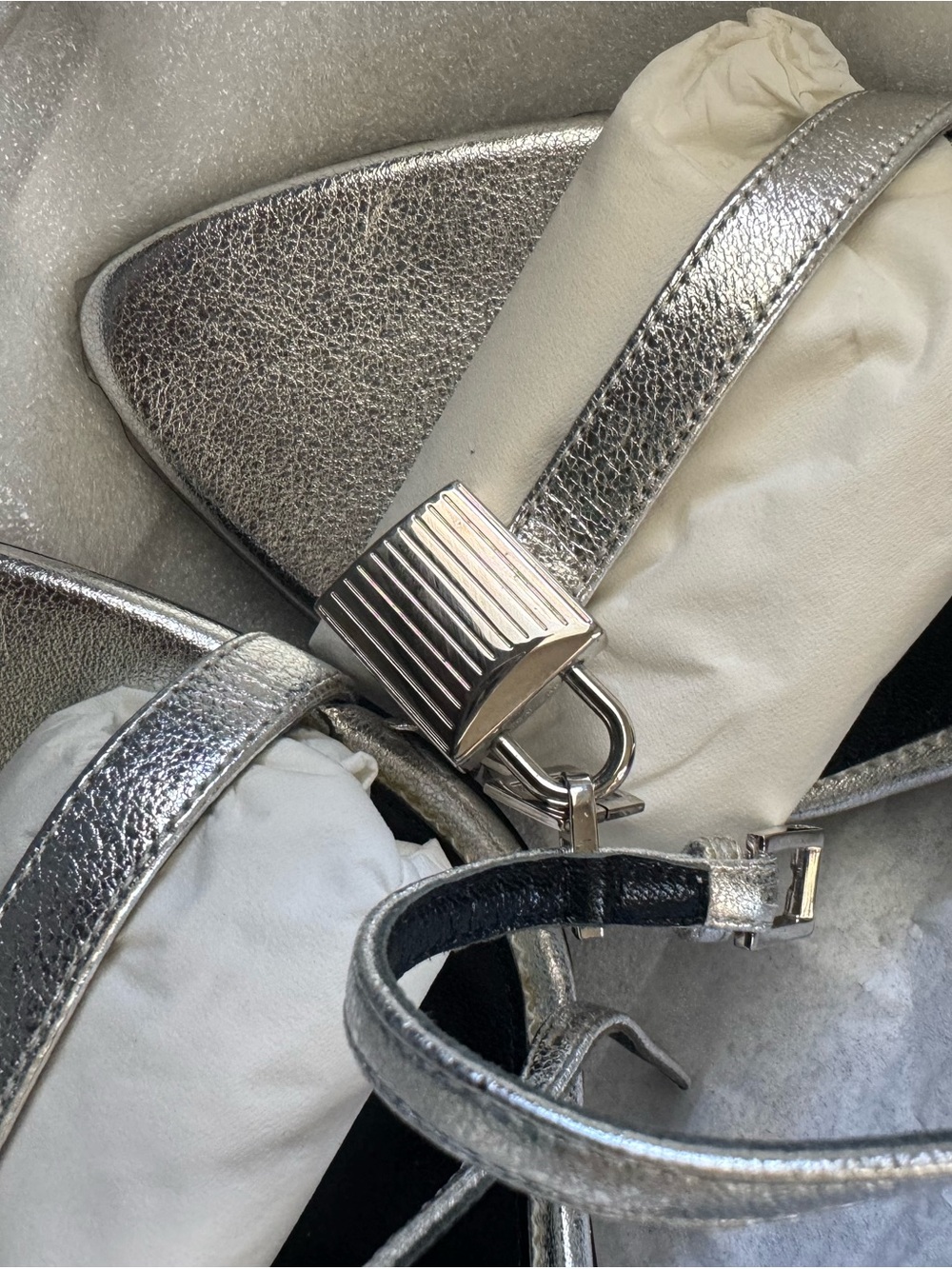 Tom Ford Padlock Sandals - Picture 3 of 16